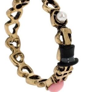 Betsey Johnson Wonderland Hoop earrings new